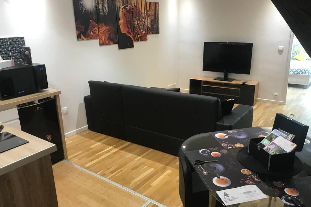 Appartement hyper centre Charleville-Méziéres Esterno foto